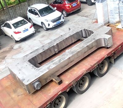 如何判斷軋機(jī)牌坊是否需要更換？關(guān)鍵檢測(cè)指標(biāo)——騰飛鑄鋼告訴你！
