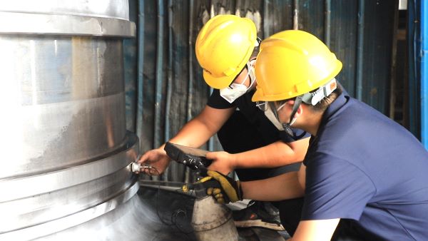 大型鑄鋼廠超聲波探傷現(xiàn)場情況如何？